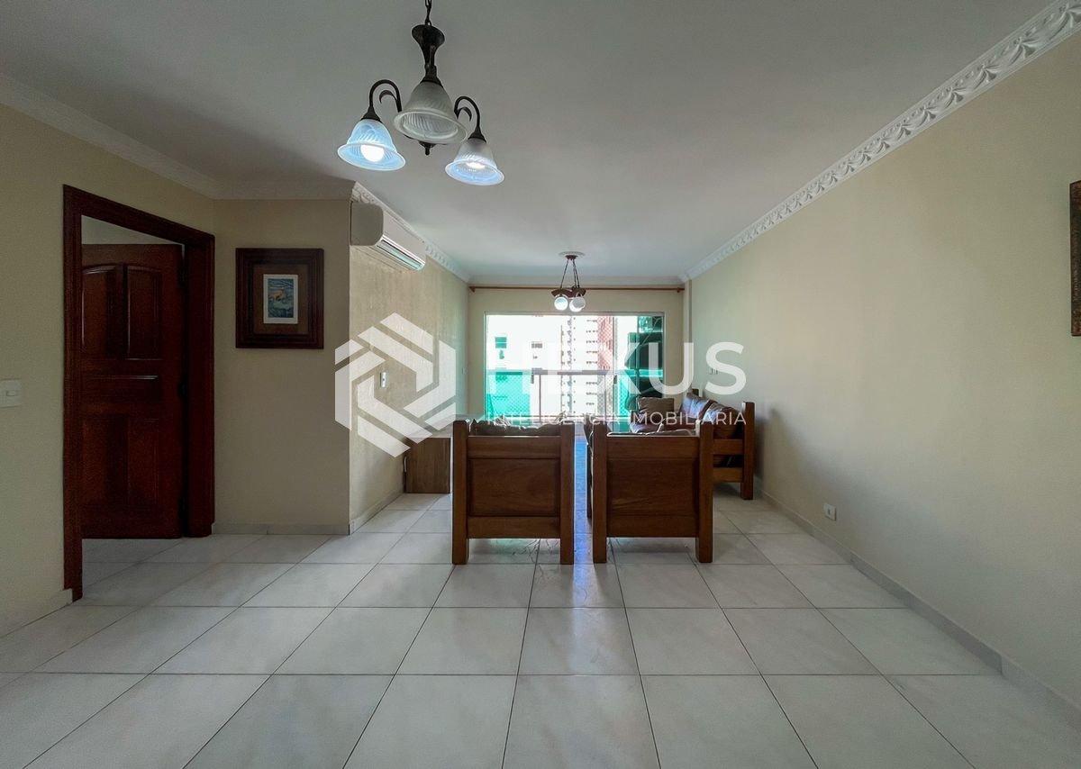 Foto 5 de Apartamento com varanda e lazer nas Pitangueiras, Guarujá