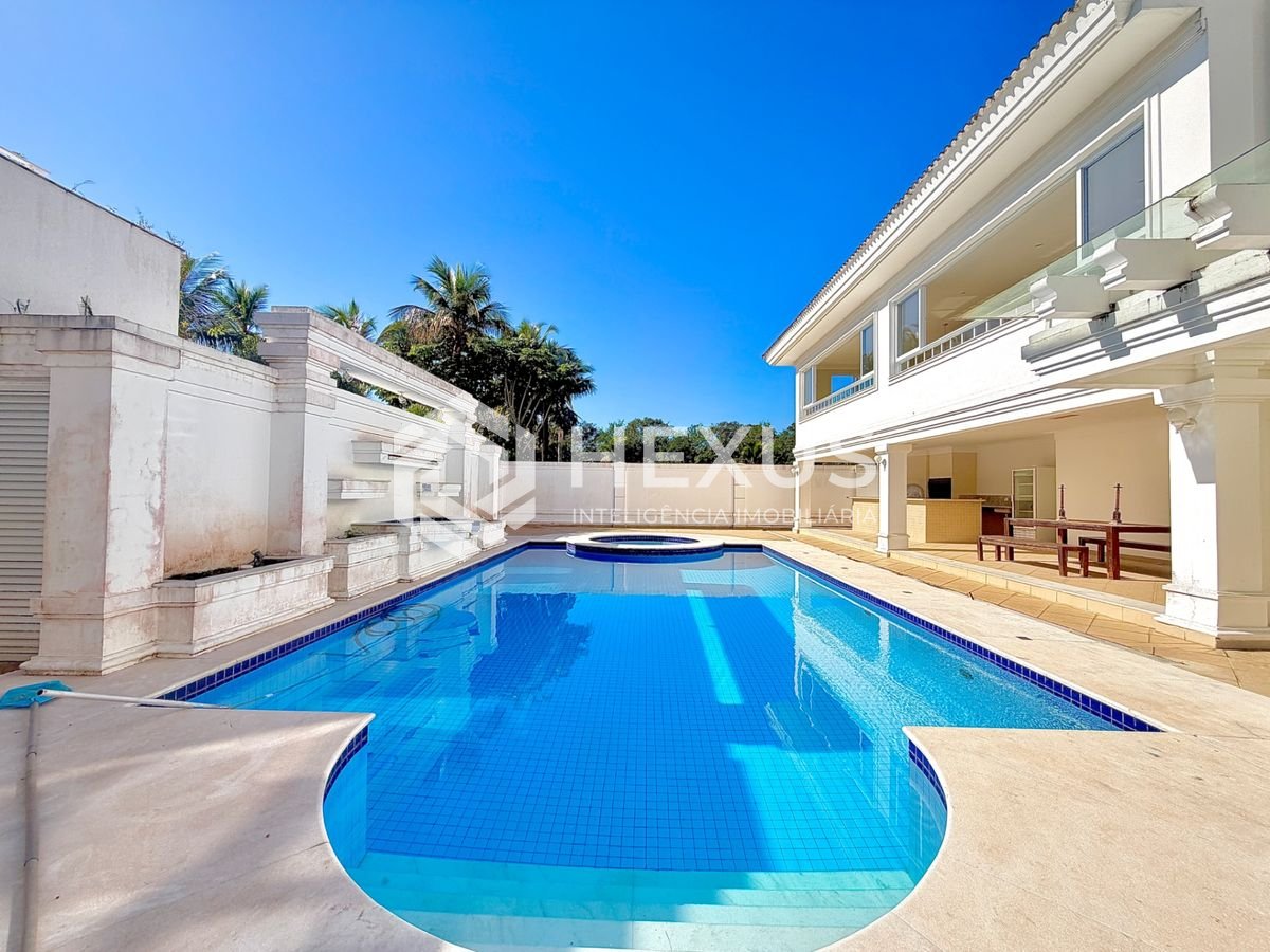 Foto 3 de Casa de alto padrão com piscina e área gourmet no Jardim Acapulco, Guarujá