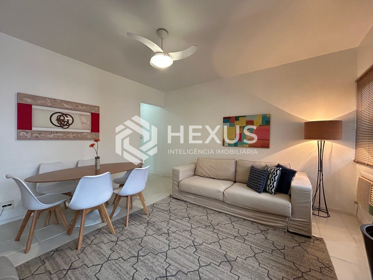 Foto 3 de Apartamento com varanda e lazer na Enseada, Guarujá