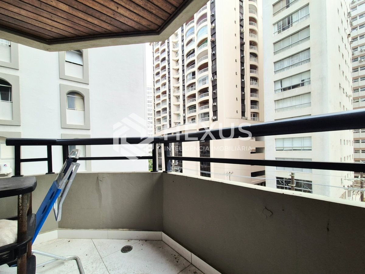 Apartamento em Pitangueiras — foto 2