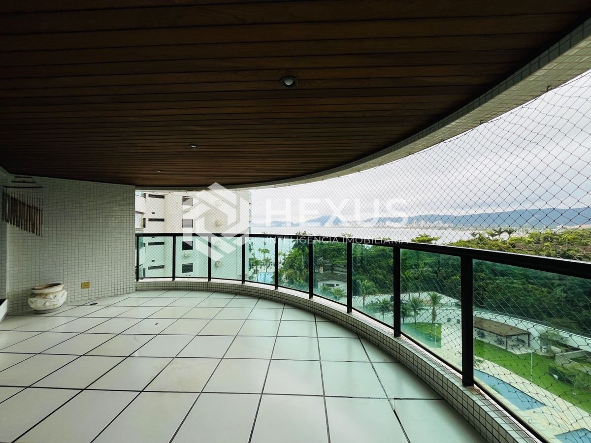 Foto 4 de Apartamento frente mar com varanda vista mar e lazer na Enseada, Guarujá