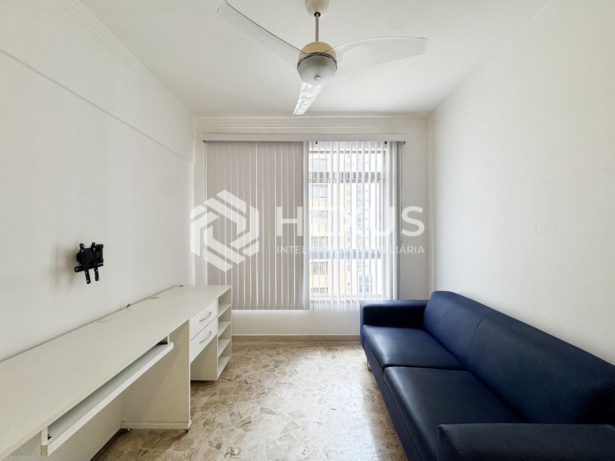 Foto 5 de Apartamento reformado a 200m da praia nas Pitangueiras, Guarujá