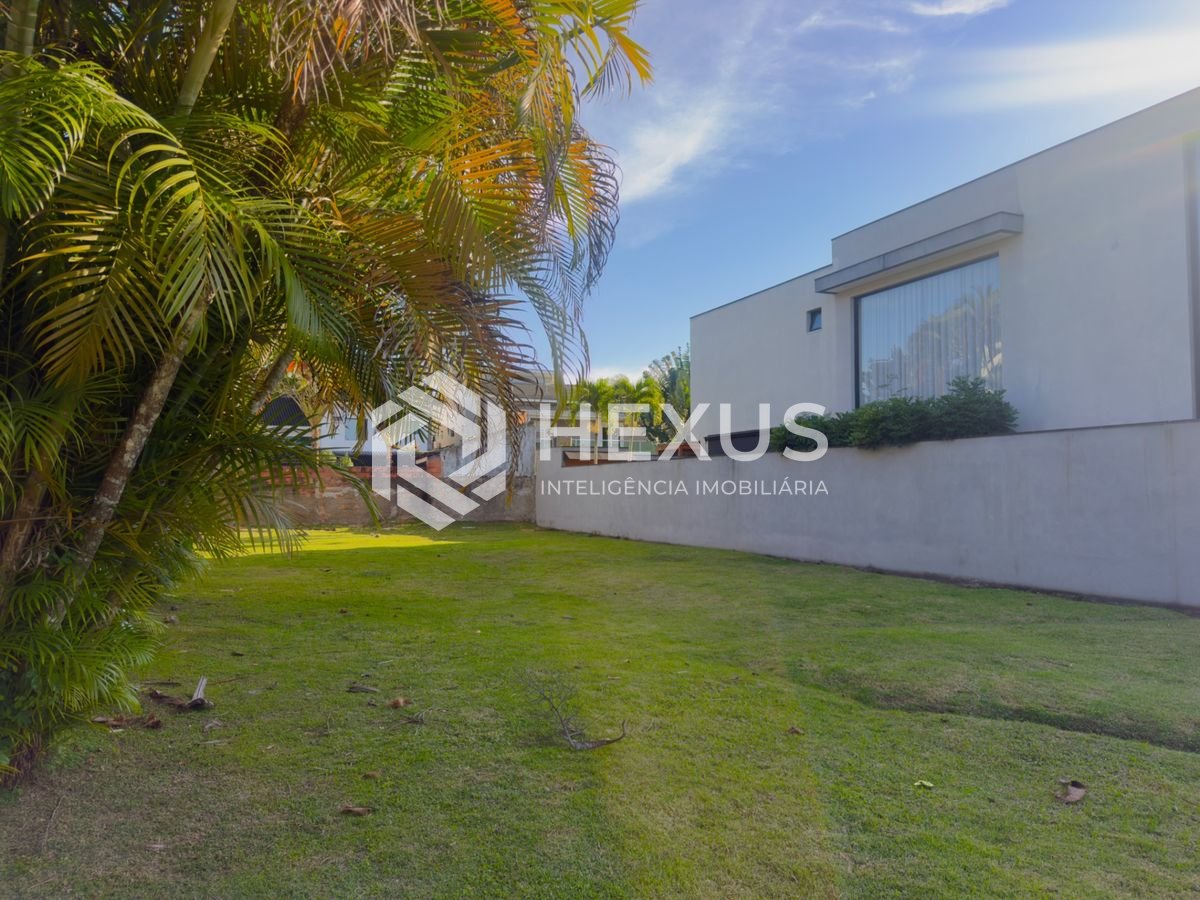 Foto 5 de Terreno de 525 m² frente para praça no Jardim Acapulco, Guarujá