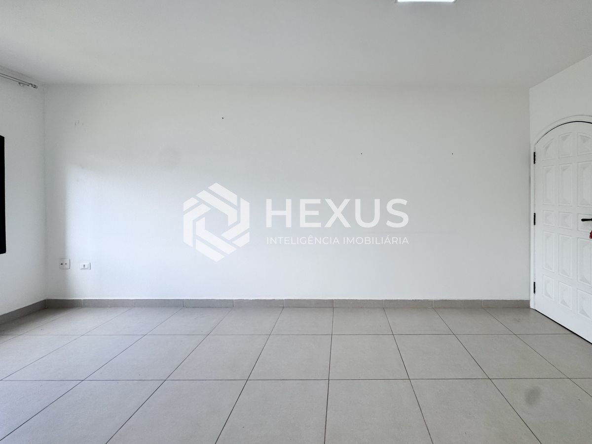 Foto 5 de Apartamento reformado a 300m da praia na região do Centro nas Pitangueiras, Guarujá