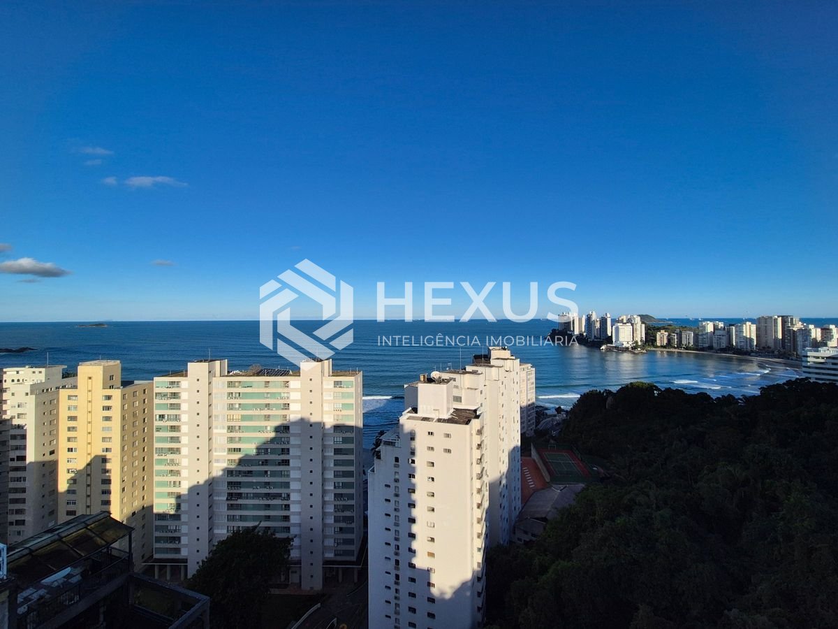 Foto 3 de Cobertura Triplex com varanda vista mar e lazer a 1 quadra da praia na região da Barra Funda nas Pitangueiras, Guarujá
