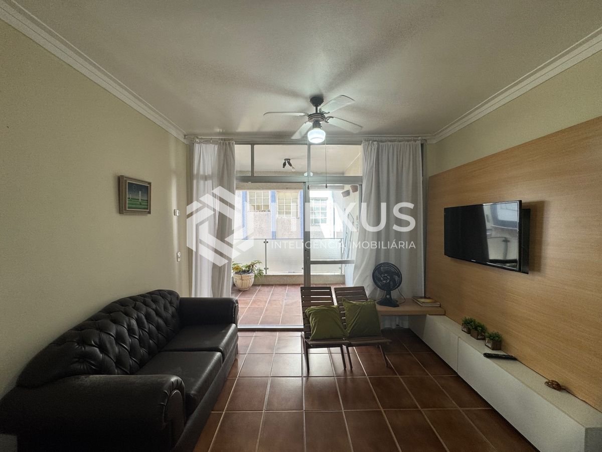Foto 3 de Apartamento com varanda e lazer a 250m da praia nas Tortugas na Enseada, Guarujá