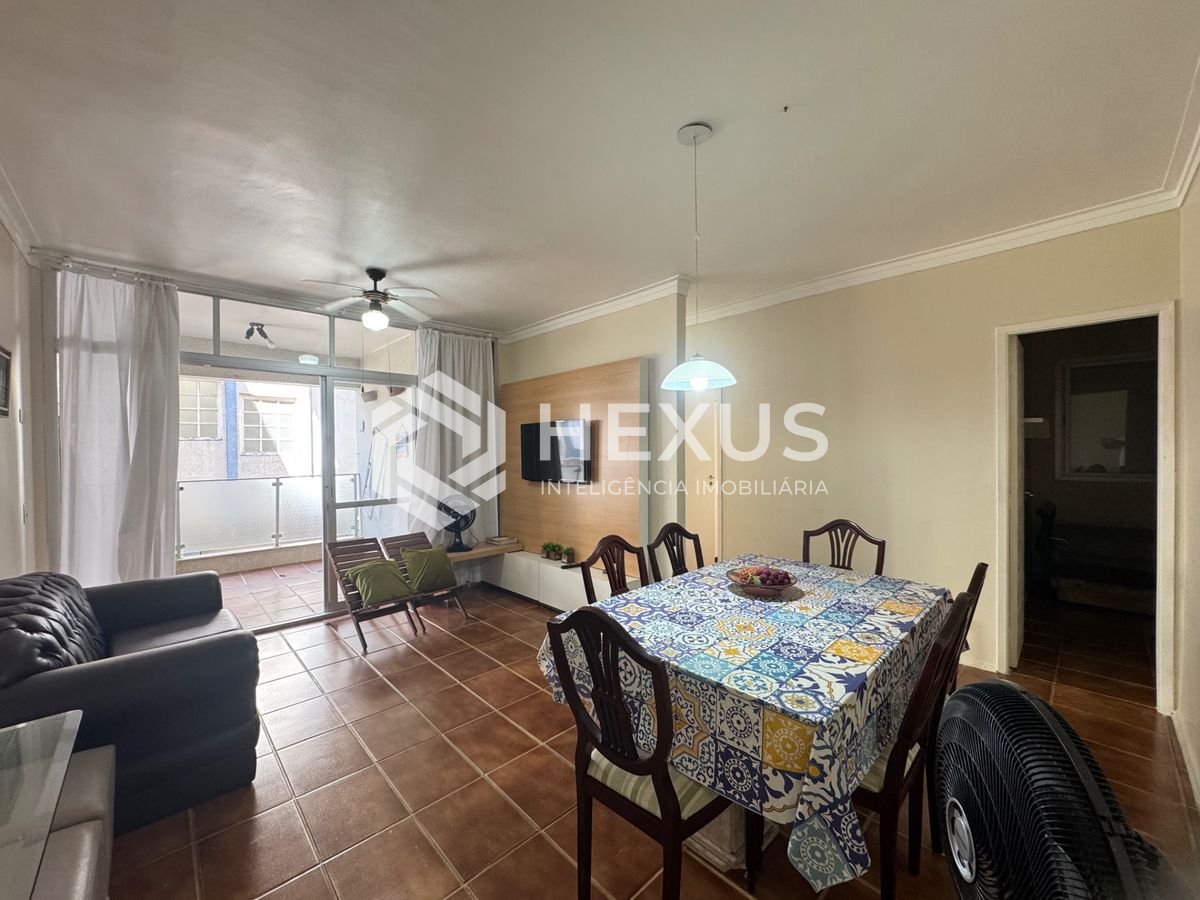 Foto 2 de Apartamento com varanda e lazer a 250m da praia nas Tortugas na Enseada, Guarujá