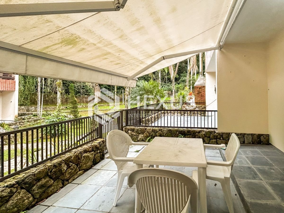 Foto 5 de Casa com varanda e lazer no Terras de São José na Enseada, Guarujá