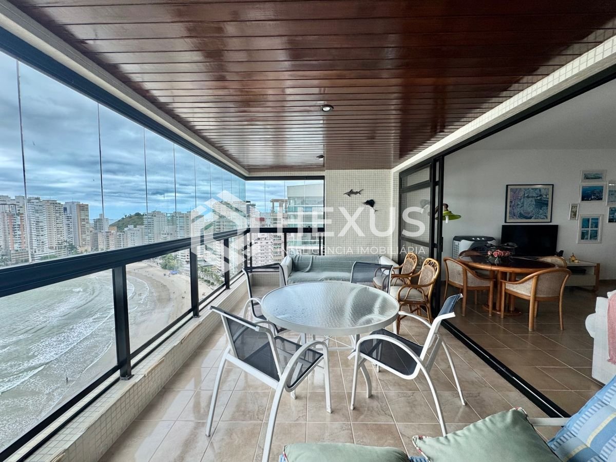 Foto 4 de Apartamento frente mar com varanda vista mar e lazer no Jardim Astúrias, Guarujá