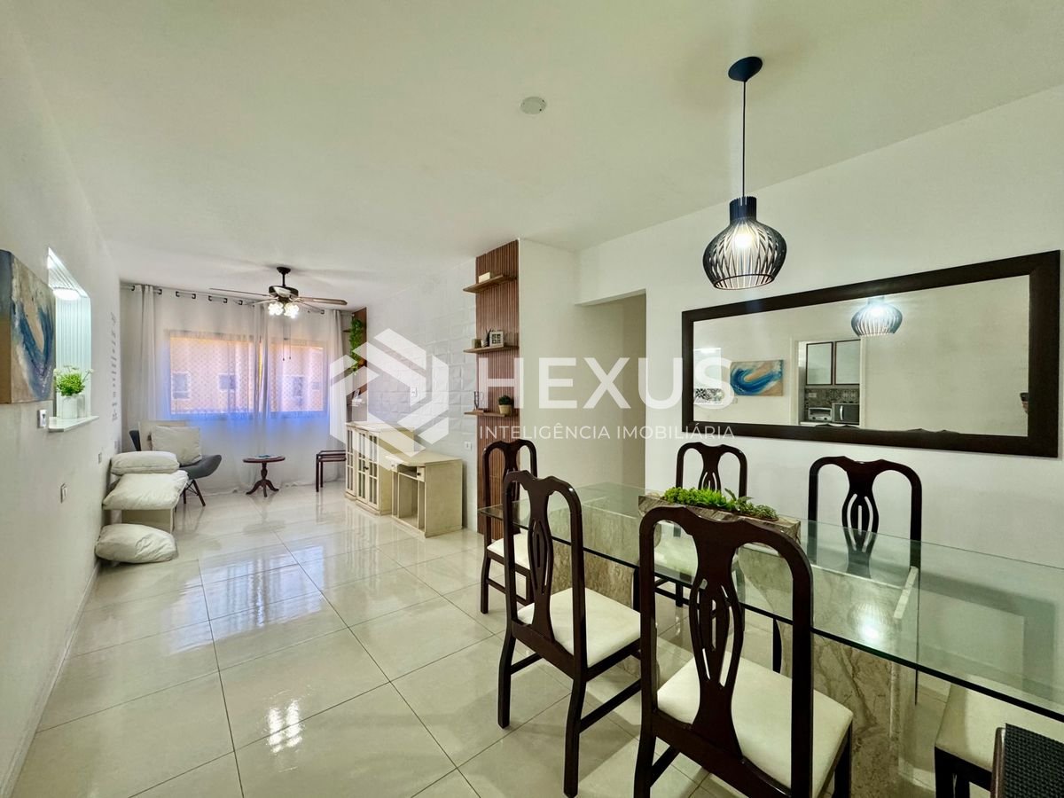 Apartamento reformado a 3 quadras da praia no Jardim Astúrias, Guarujá