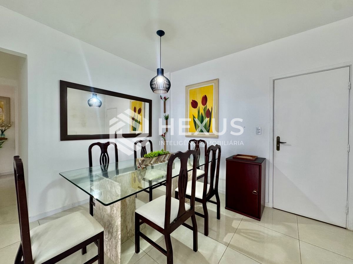 Foto 5 de Apartamento reformado a 3 quadras da praia no Jardim Astúrias, Guarujá