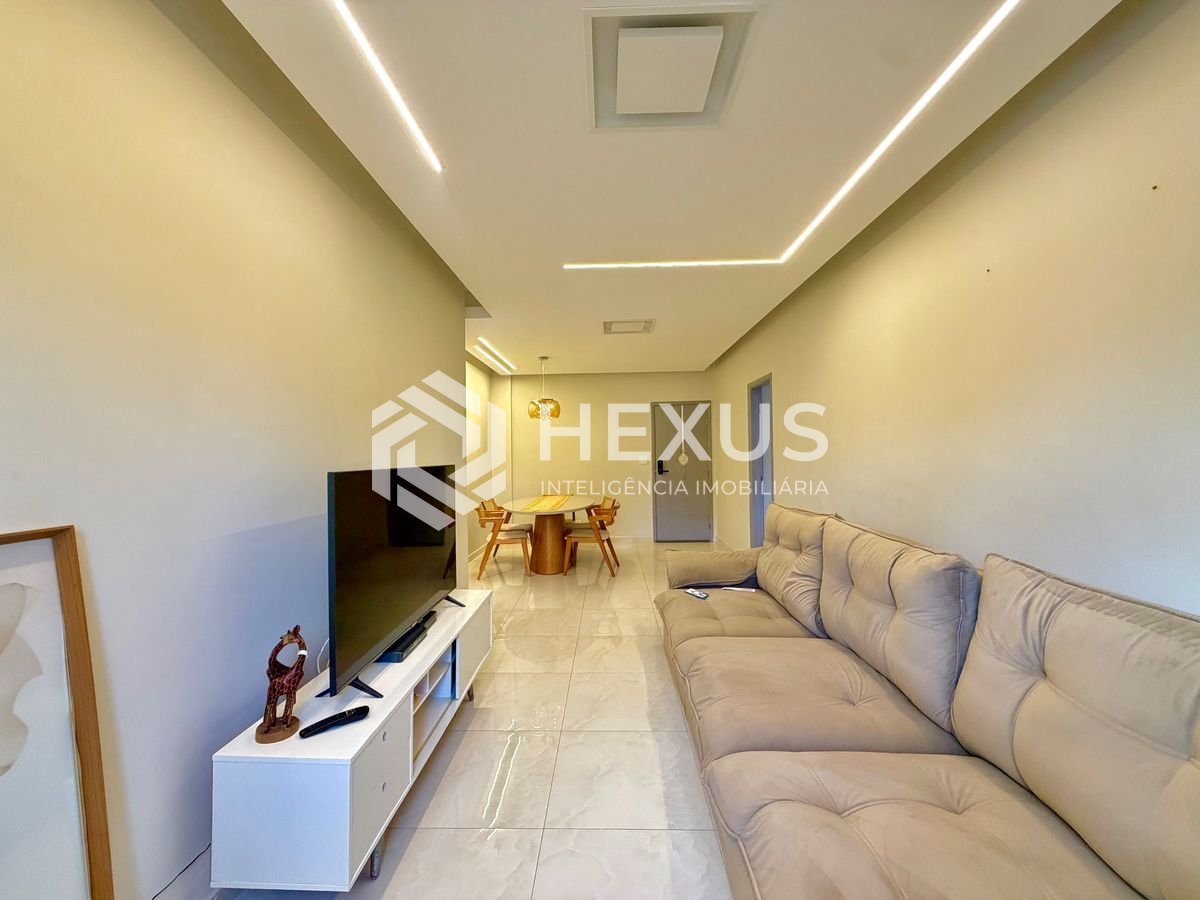 Foto 5 de Apartamento reformado a 450m da praia no Jardim Astúrias, Guarujá