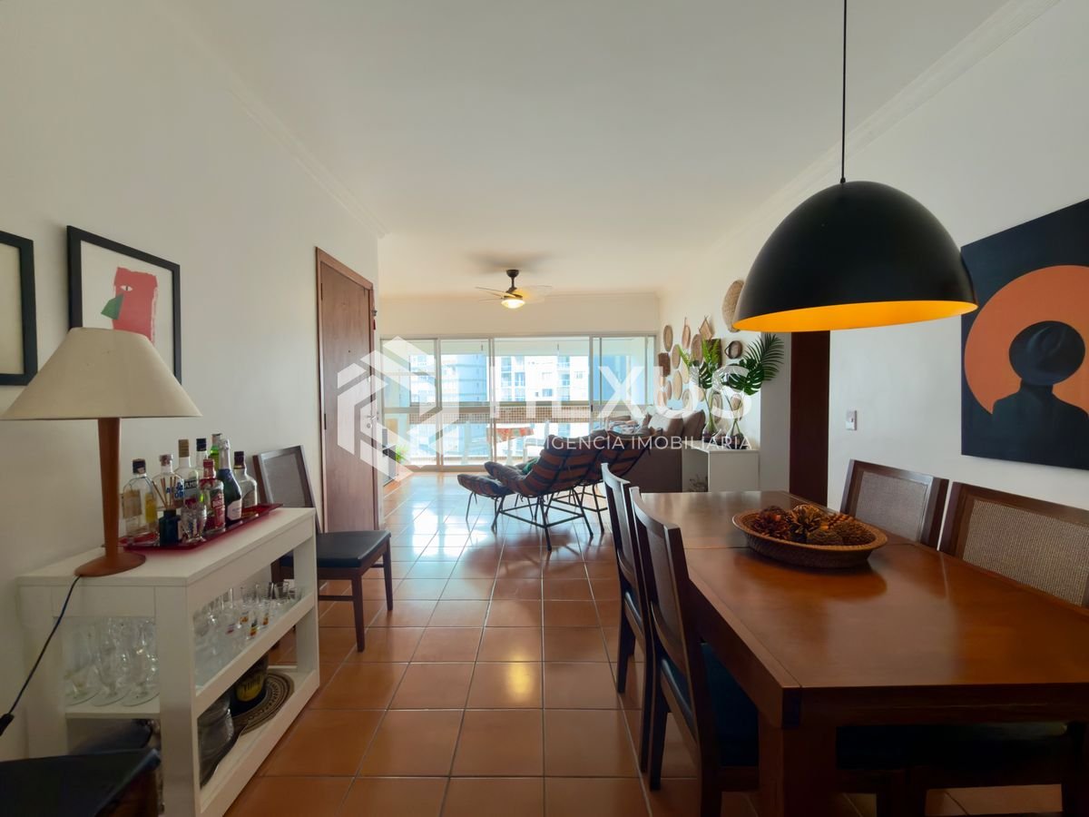 Apartamento em Pitangueiras — foto 2