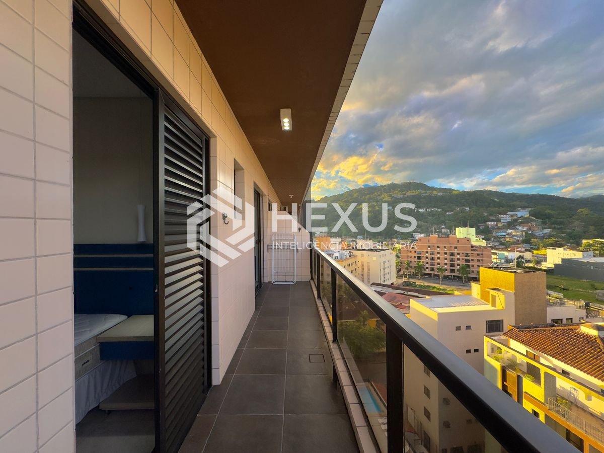 Foto 5 de Apartamento REFORMADO na Praia da Enseada à venda, Guarujá-SP.