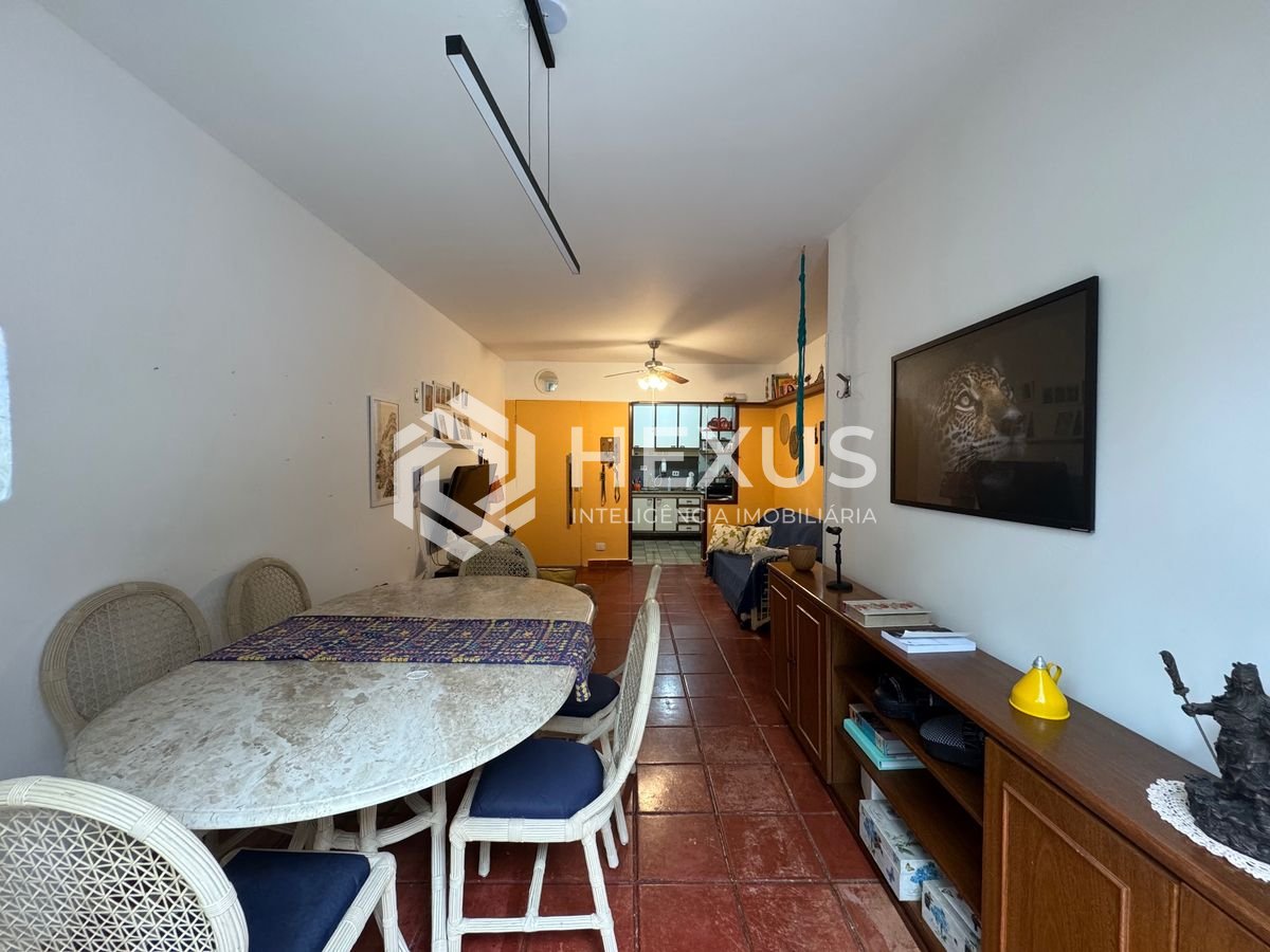 Foto 5 de Apartamento com lazer a 300m da praia na Enseada, Guarujá