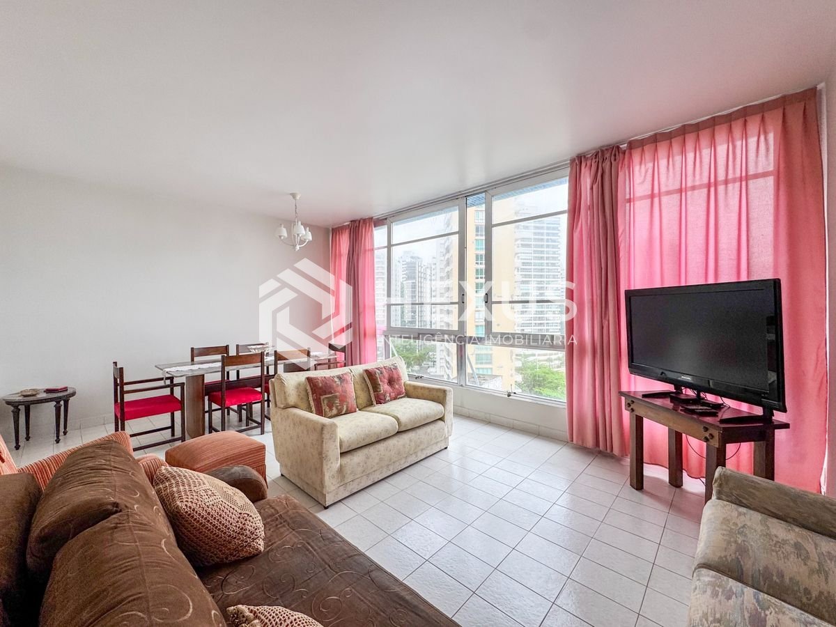 Apartamento em Pitangueiras — foto 2