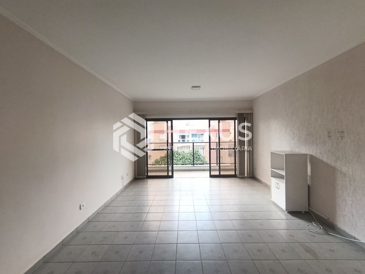 Apartamento na Enseada — foto 1