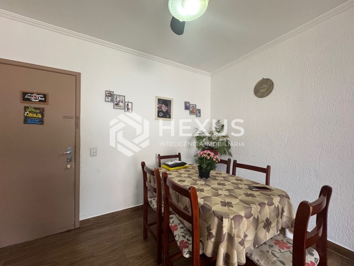 Foto 3 de Apartamento a 500m da praia na Enseada, Guarujá