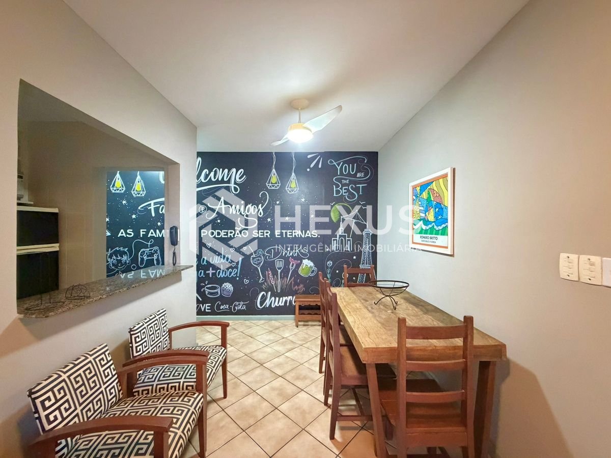 Foto 4 de Apartamento com varanda e lazer a 400m da praia na Enseada, Guarujá