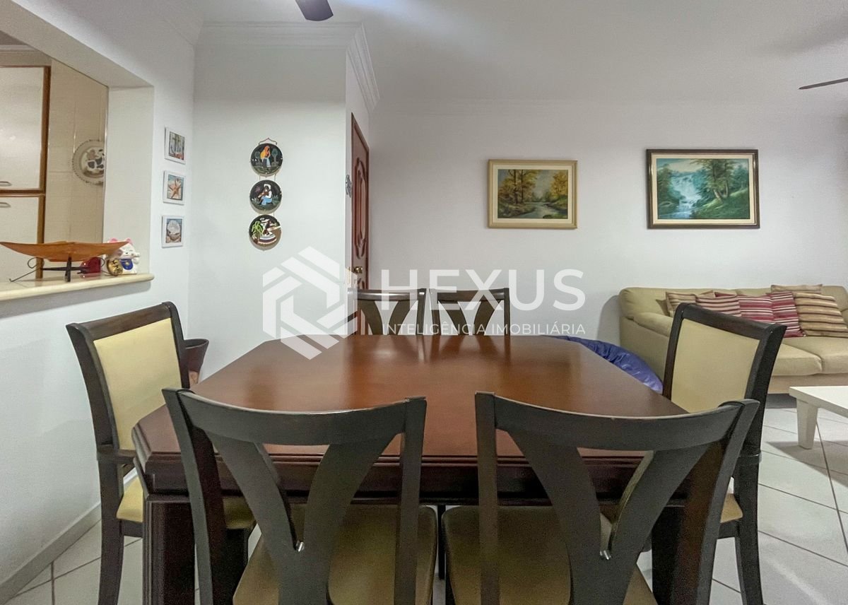 Foto 5 de Apartamento com varanda e lazer nas Pitangueiras, Guarujá