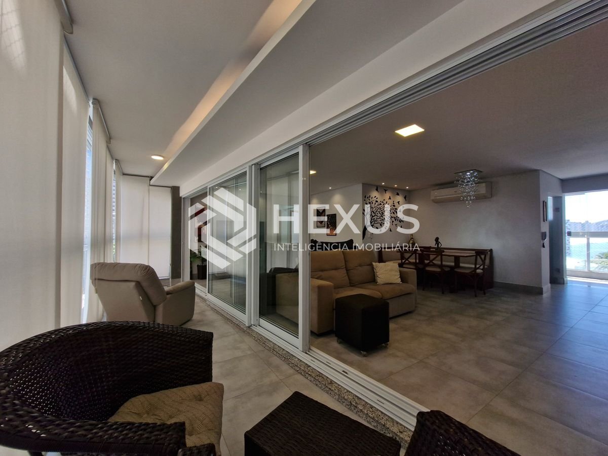 Foto 5 de Apartamento beira mar com varanda gourmet vista mar e lazer no Jardim Astúrias, Guarujá