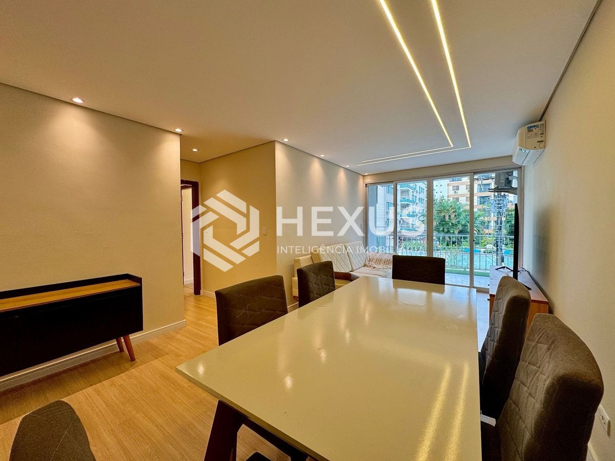 Foto 3 de Apartamento com varanda e lazer no Jardim Astúrias, Guarujá