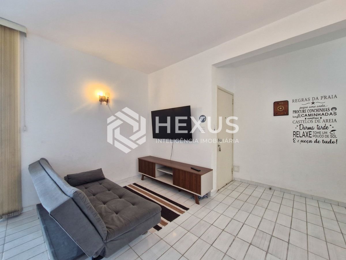 Foto 5 de Apartamento com varanda vista mar na beira mar da praia nas Pitangueiras, Guarujá
