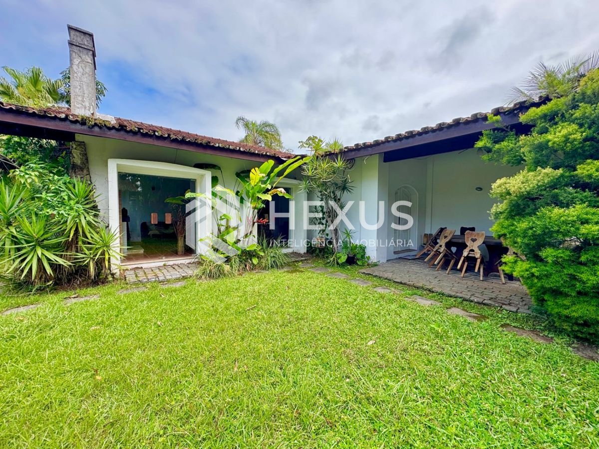 Foto 4 de Casa para reforma  à venda no Jardim Acapulco, Guarujá