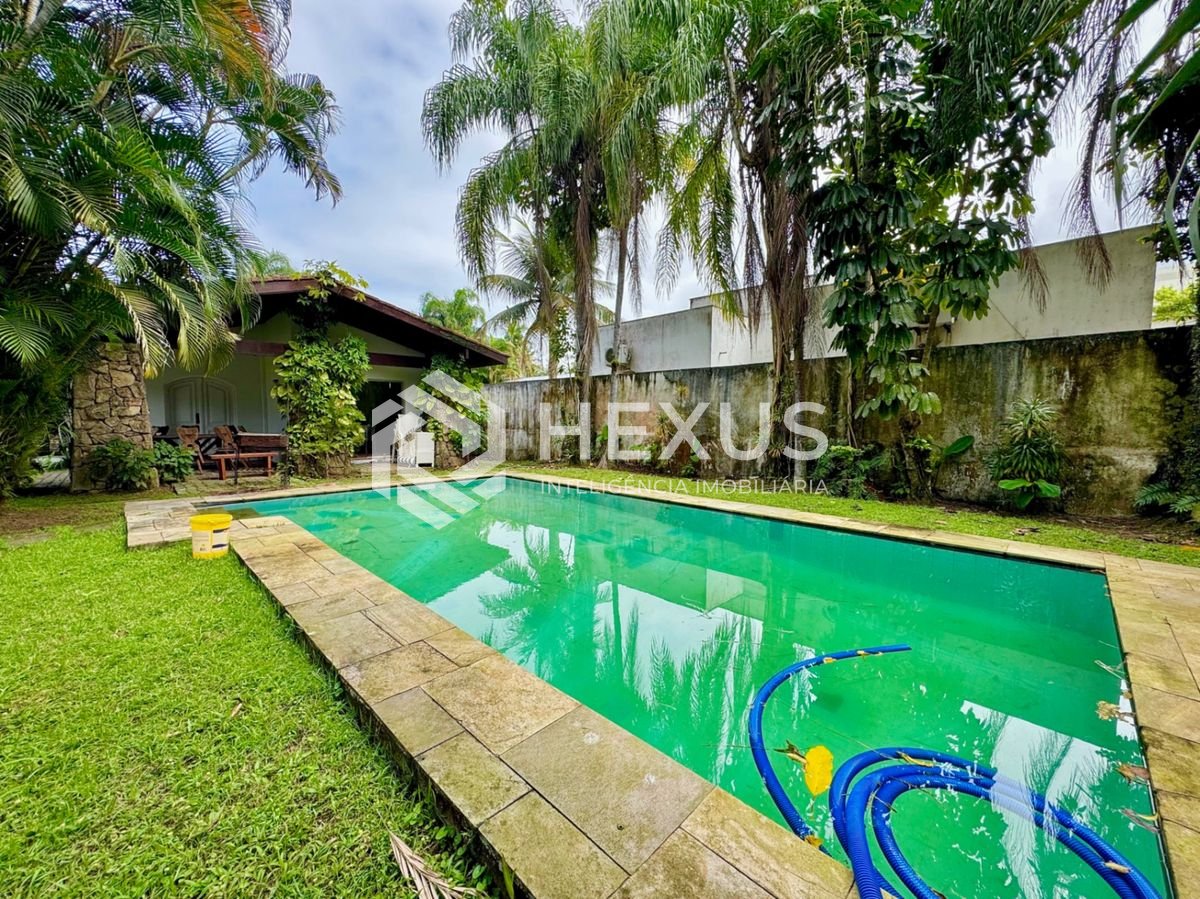 Foto 3 de Casa para reforma  à venda no Jardim Acapulco, Guarujá