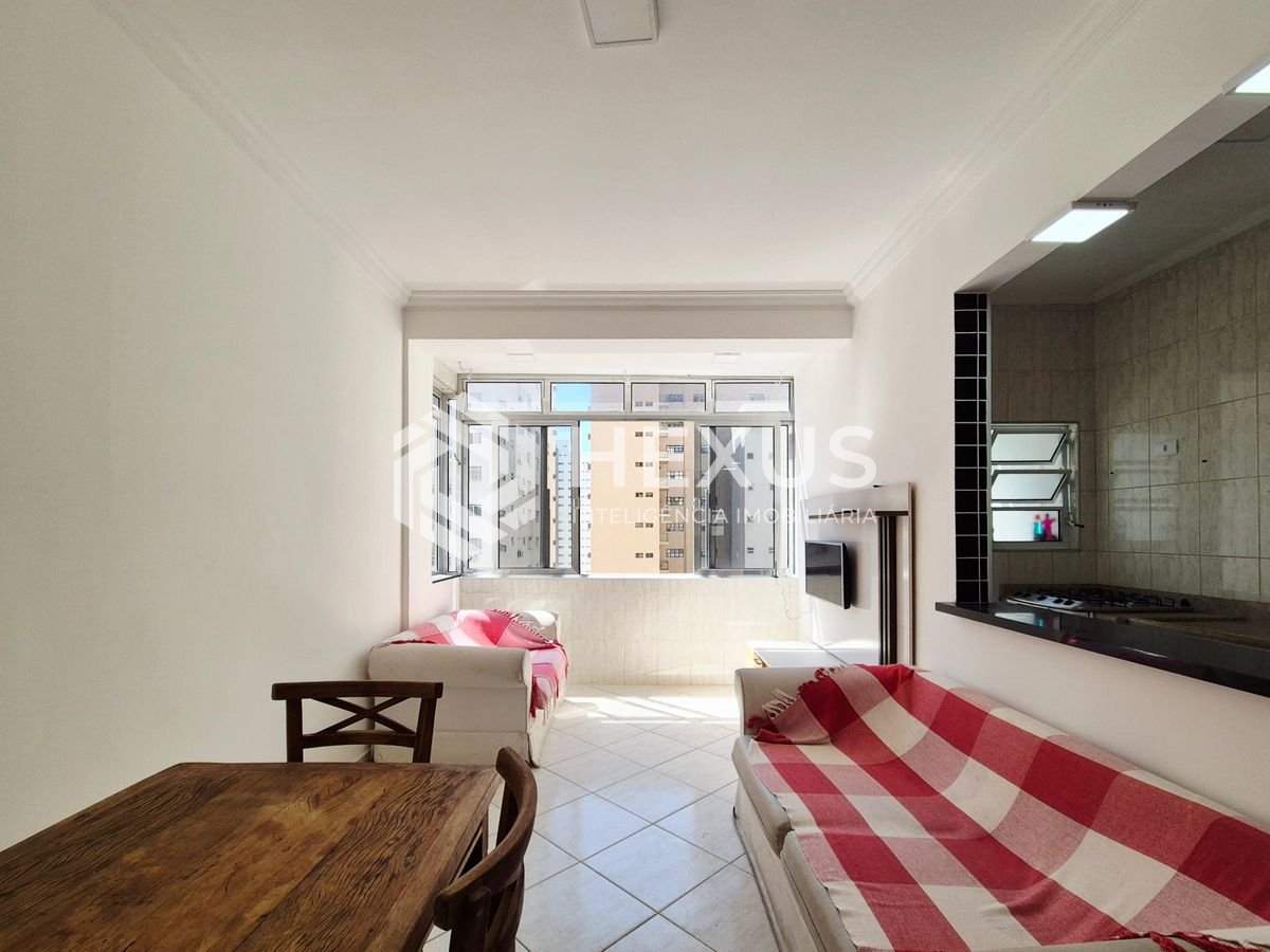 Apartamento em Pitangueiras — foto 2