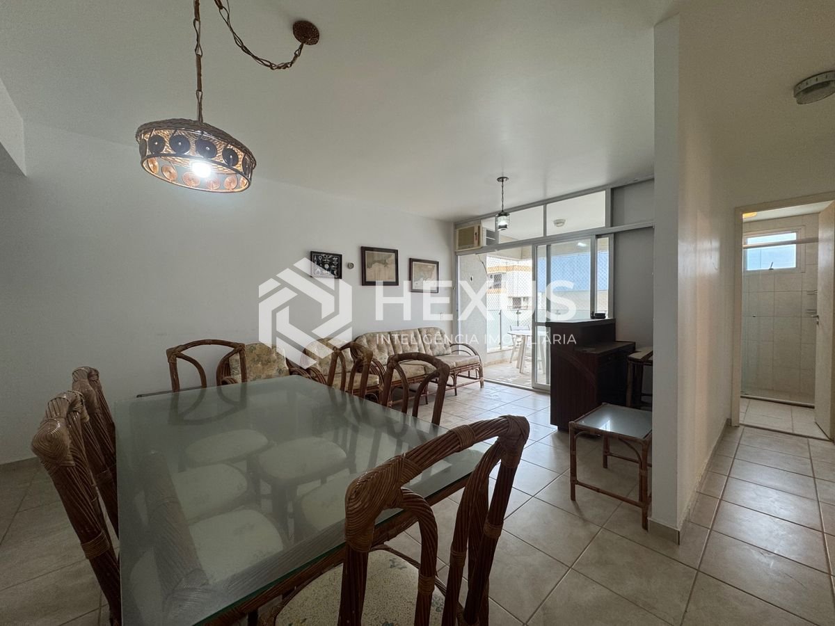 Foto 3 de Apartamento com varanda e lazer a 250m da praia nas Tortugas na Enseada, Guarujá