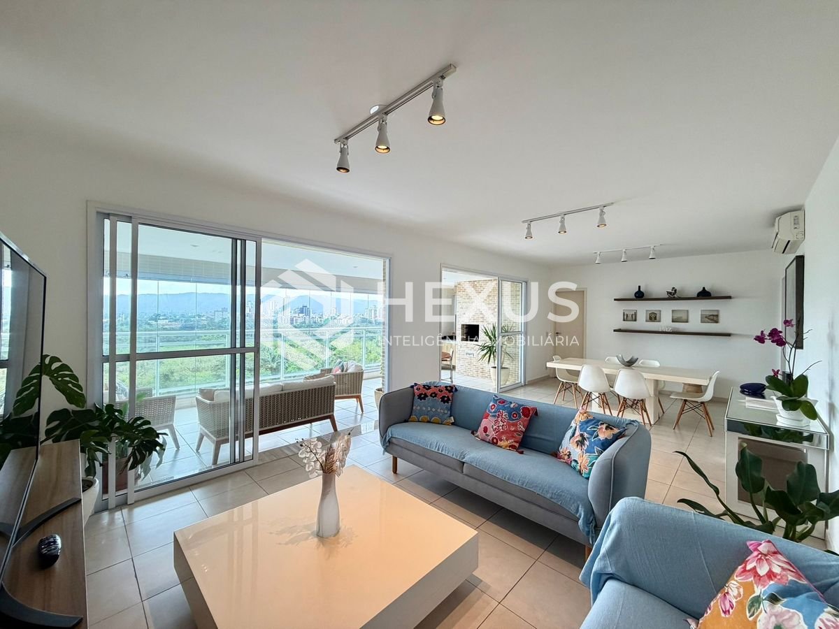Foto 5 de Apartamento reformado com varanda gourmet vista mar e lazer na Enseada, Guarujá