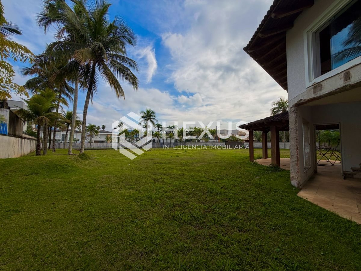 Foto 3 de Terreno de 982 m² frente avenida no Jardim Acapulco, Guarujá