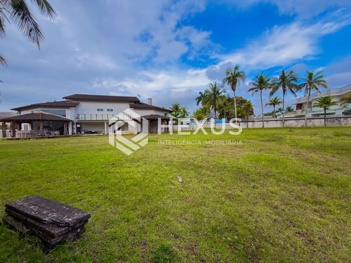 Foto 5 de Terreno de 982 m² frente avenida no Jardim Acapulco, Guarujá
