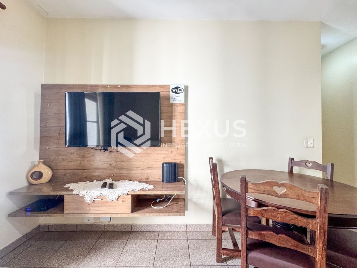 Foto 4 de Apartamento com vista mar e lazer na beira mar da praia nas Pitangueiras, Guarujá