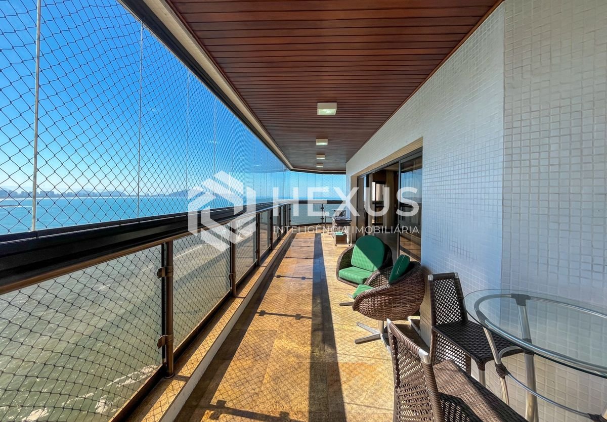Foto 4 de Apartamento frente mar com varanda e lazer na região do Canto das Galhetas no Jardim Astúrias, Guarujá