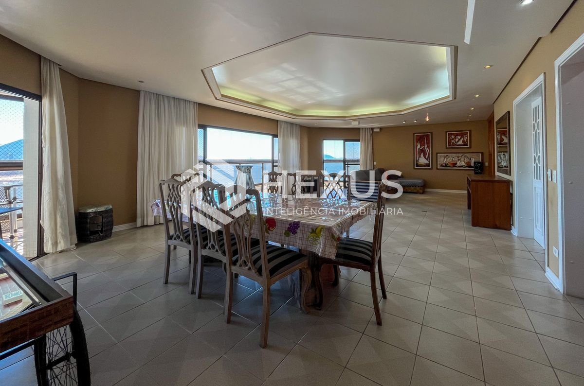 Foto 5 de Apartamento frente mar com varanda e lazer na região do Canto das Galhetas no Jardim Astúrias, Guarujá