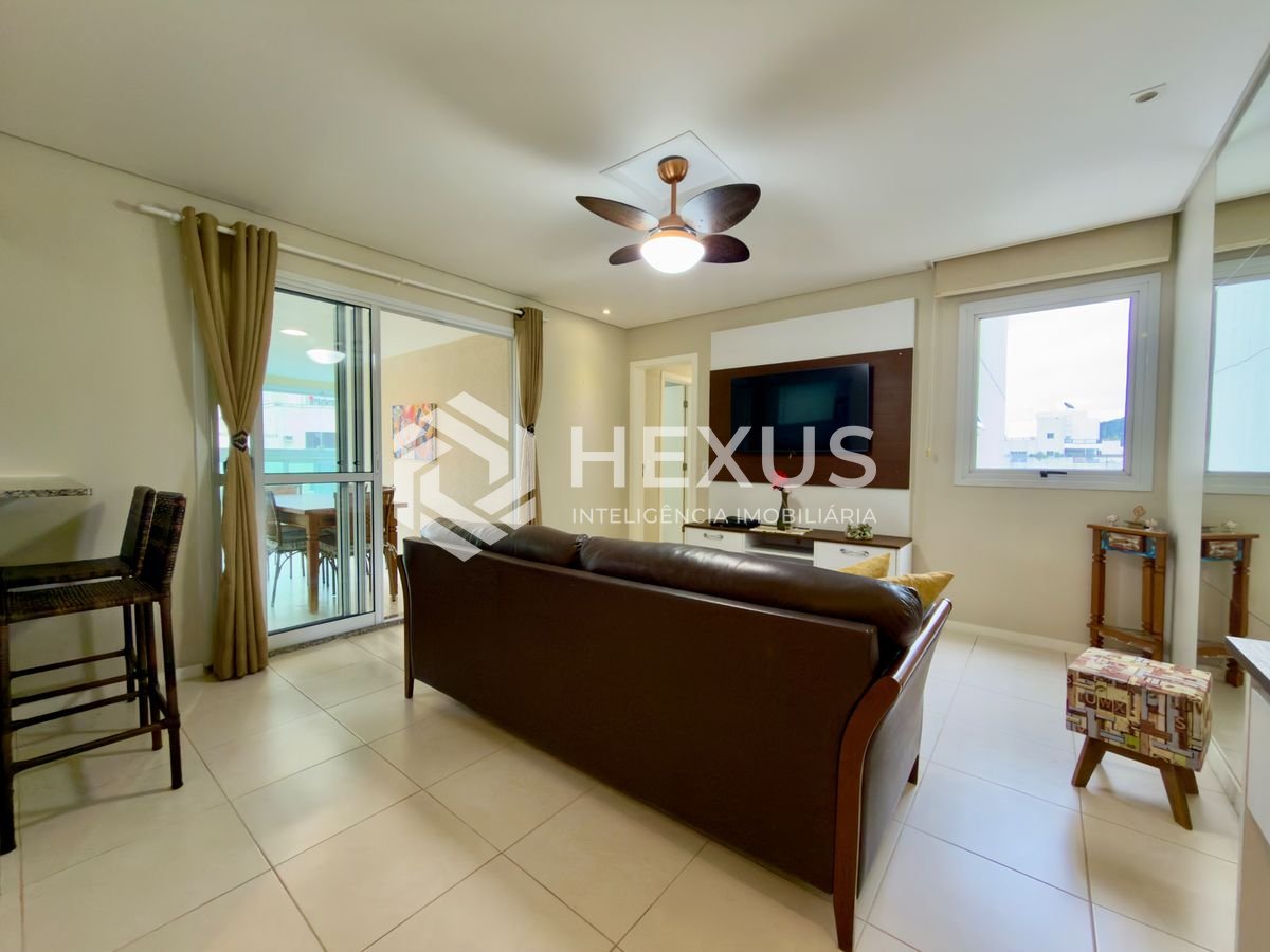 Foto 5 de Apartamento reformado com varanda gourmet vista mar e lazer a 150m da praia nas Pitangueiras, Guarujá