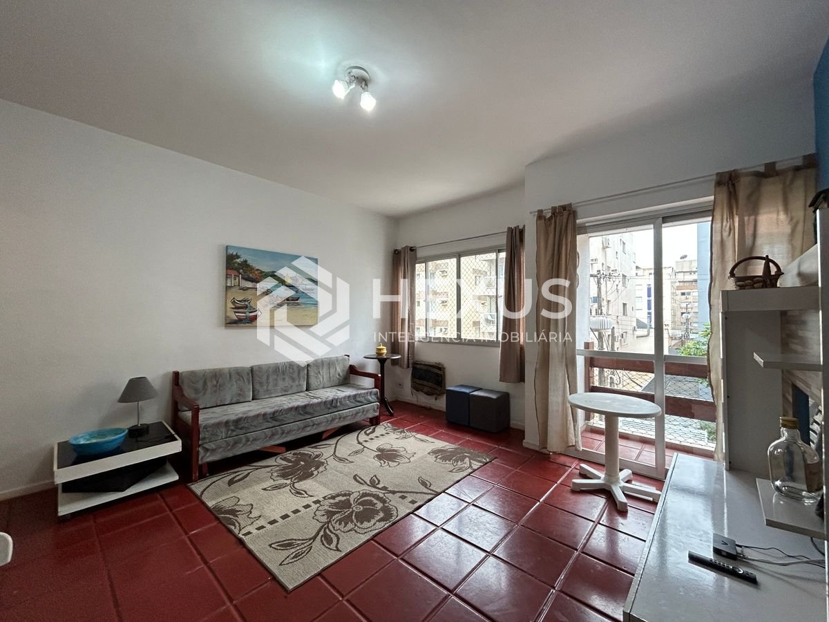 Foto 2 de Apartamento com varanda e lazer na Enseada, Guarujá
