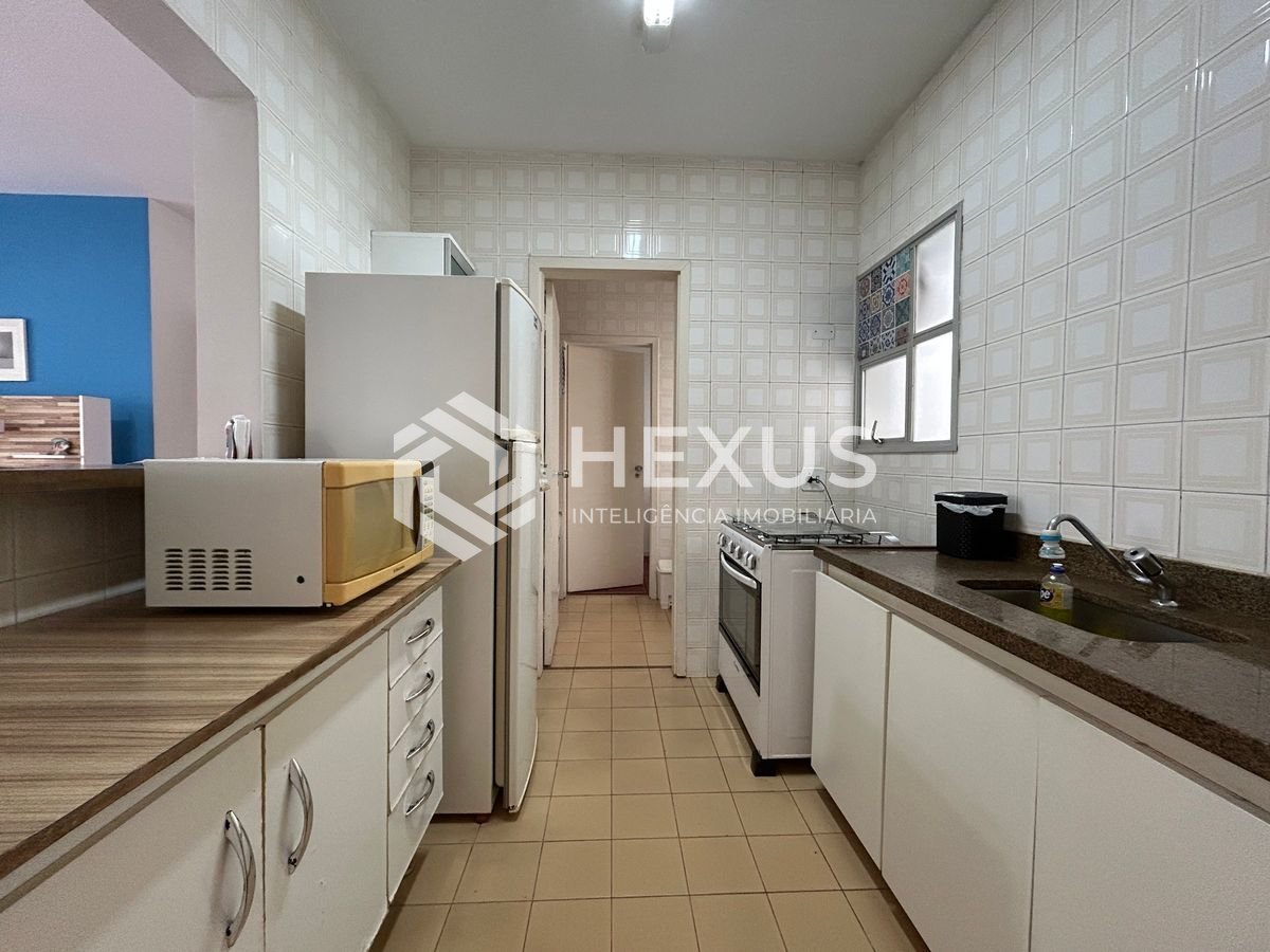 Foto 5 de Apartamento com varanda e lazer na Enseada, Guarujá