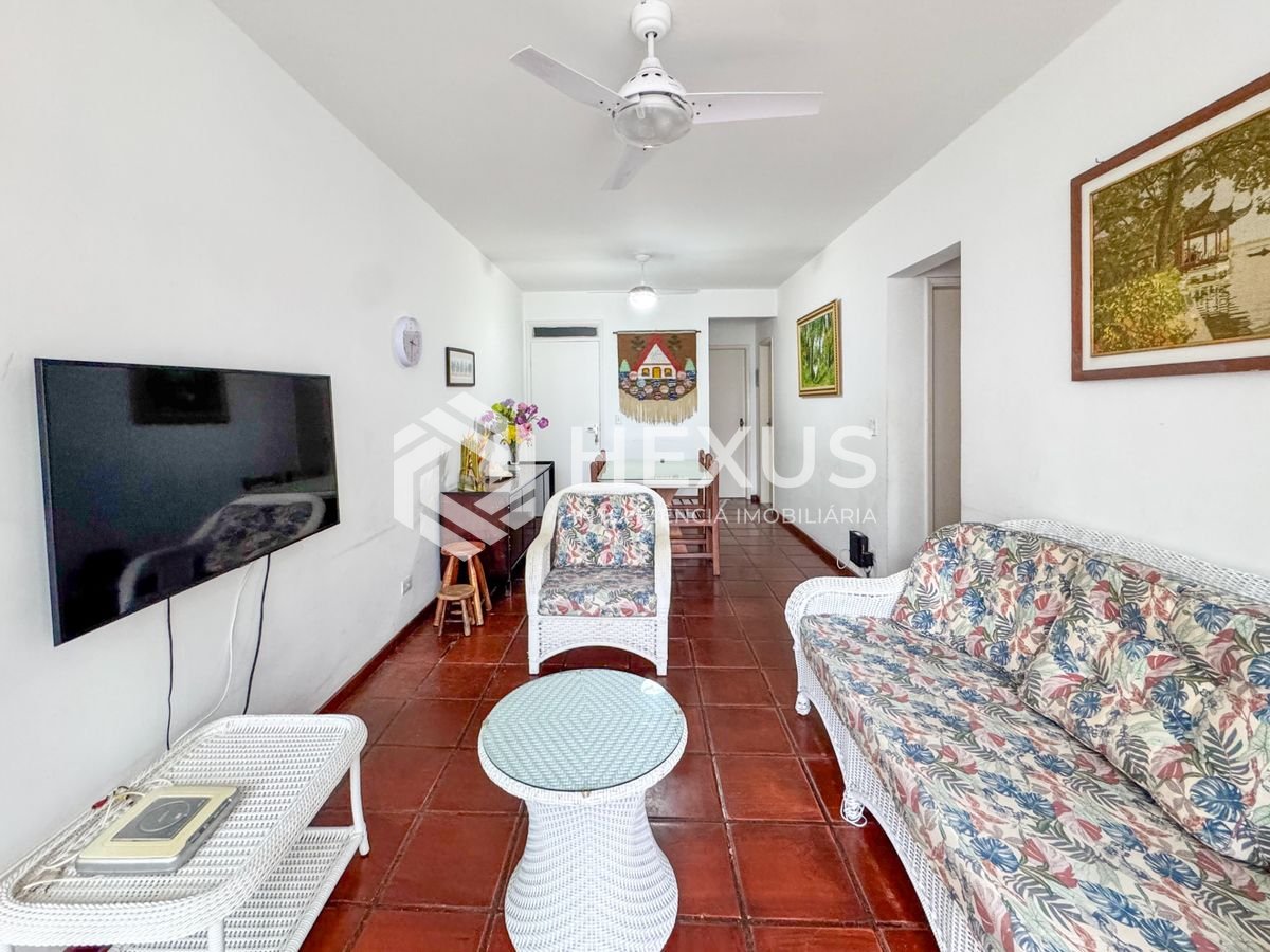 Foto 4 de Apartamento com varanda vista mar nas Pitangueiras, Guarujá