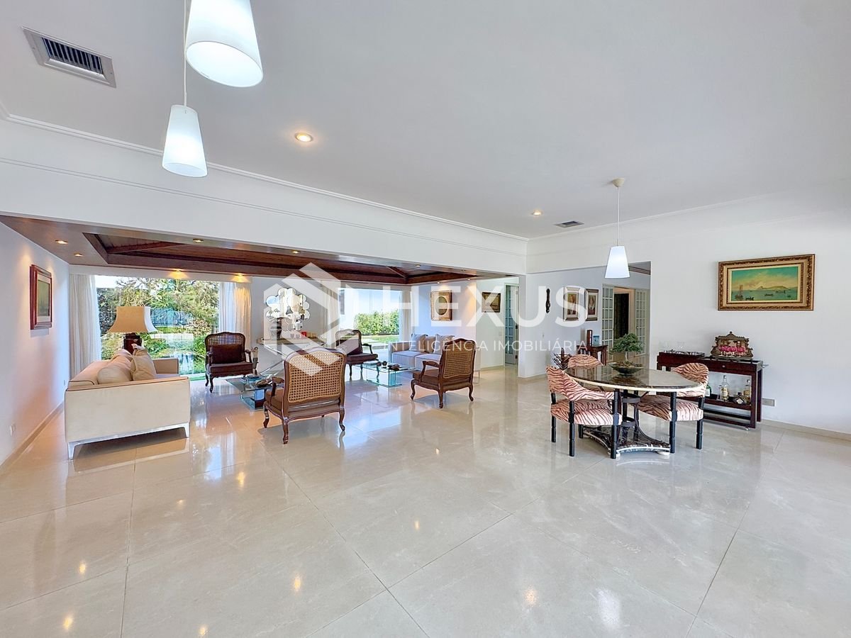 Foto 5 de Mansão de alto padrão com piscina e área gourmet no Jardim Acapulco, Guarujá