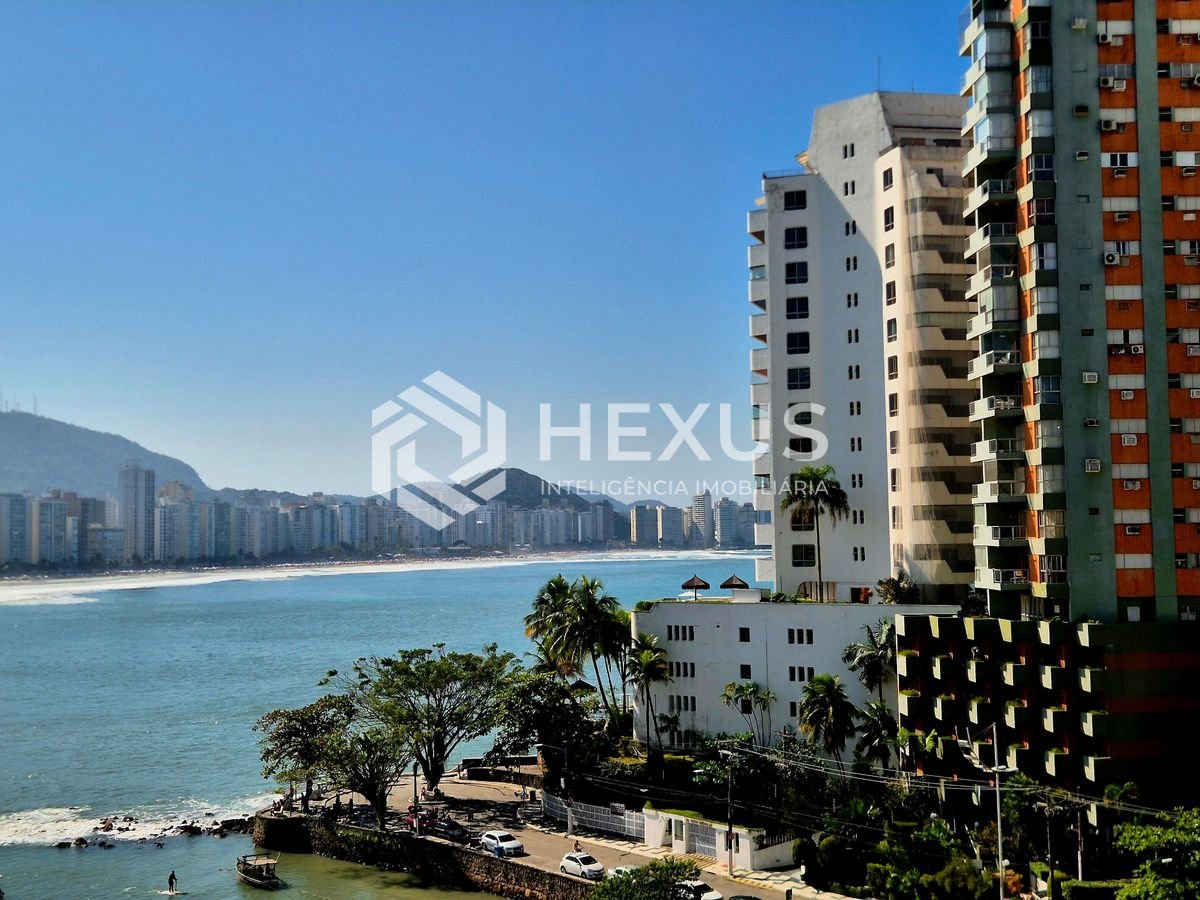 Foto 3 de Apartamento frente mar com varanda e lazer no Jardim Astúrias, Guarujá