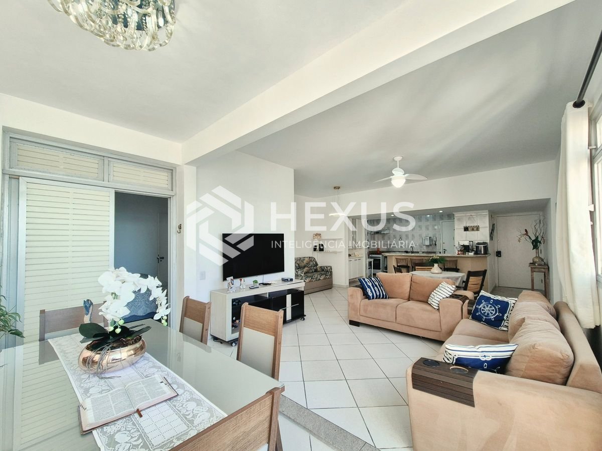 Foto 4 de Apartamento frente mar com varanda e lazer no Jardim Astúrias, Guarujá