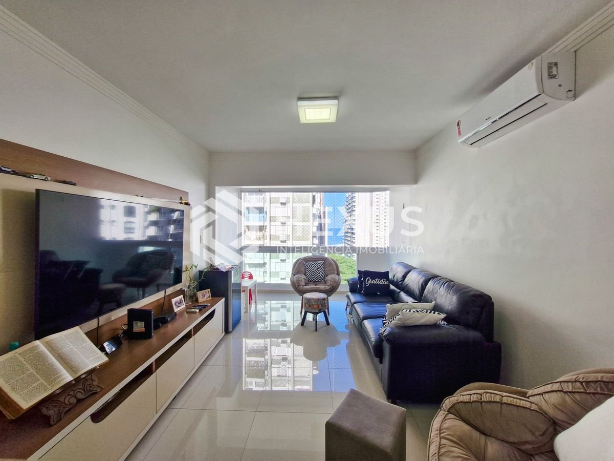 Apartamento em Pitangueiras — foto 1