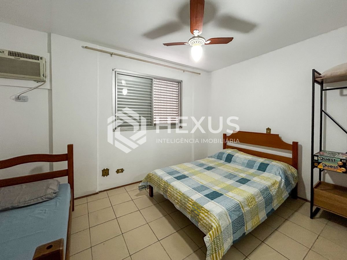 Foto 4 de Apartamento a 400m da praia na Enseada, Guarujá