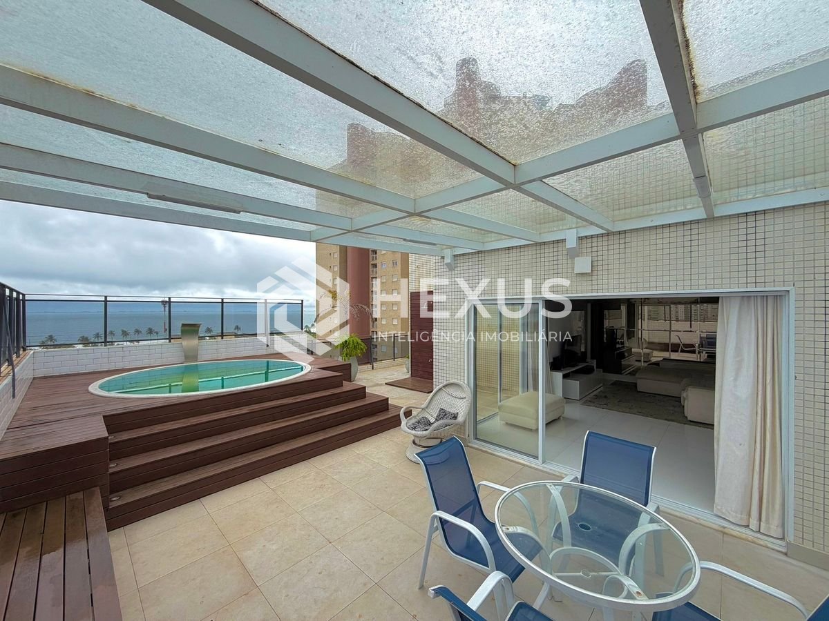 Foto 4 de Cobertura reformada com varanda gourmet vista mar e lazer na Enseada, Guarujá