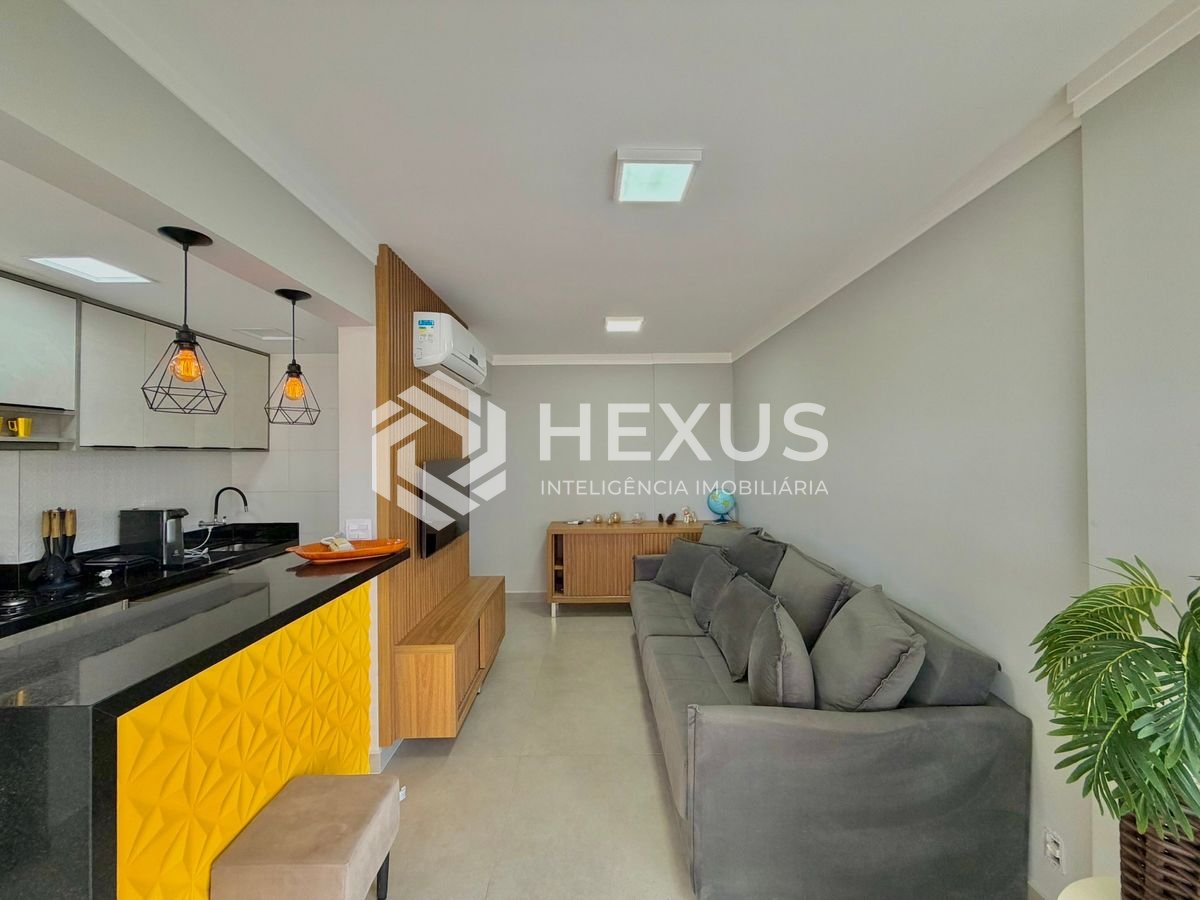 Foto 3 de Apartamento reformado com varanda gourmet e lazer na Enseada, Guarujá