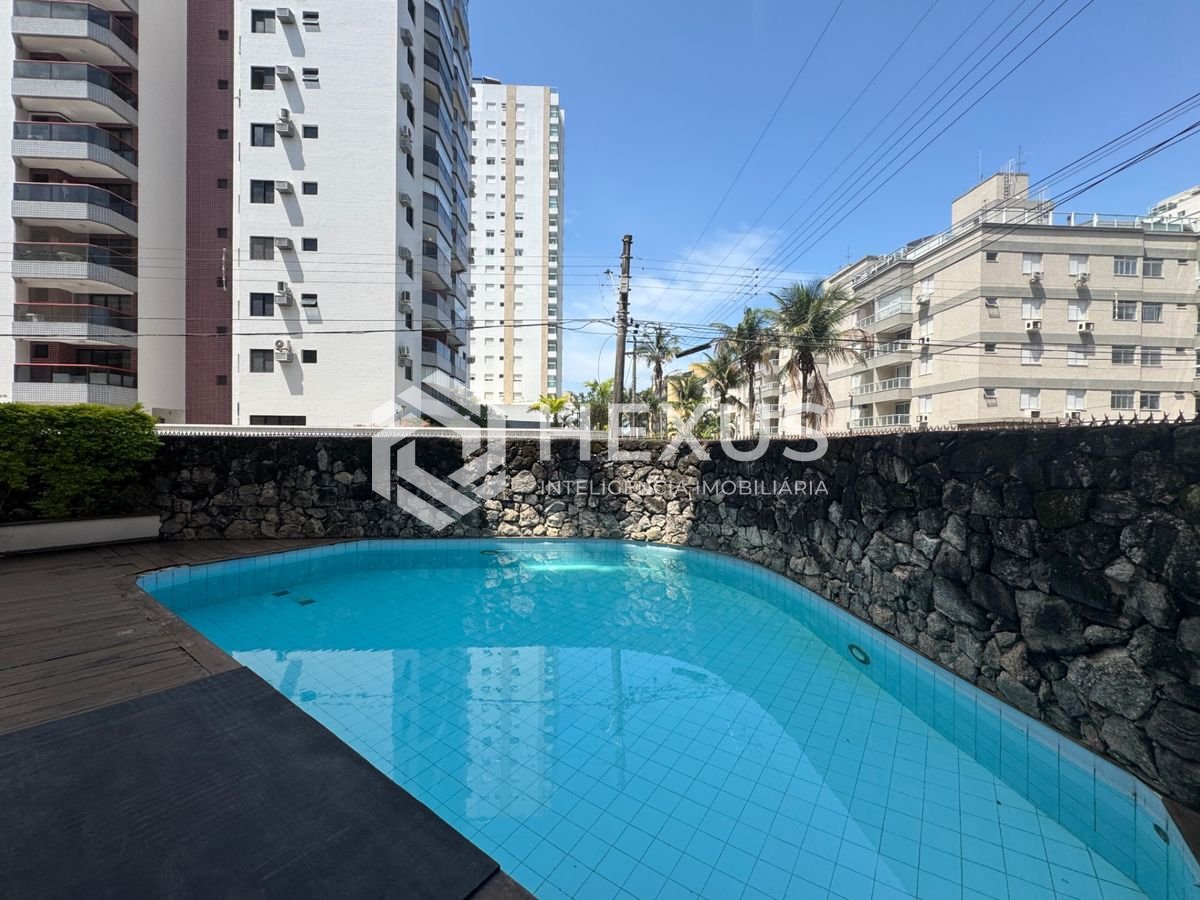 Apartamento na Enseada — foto 1