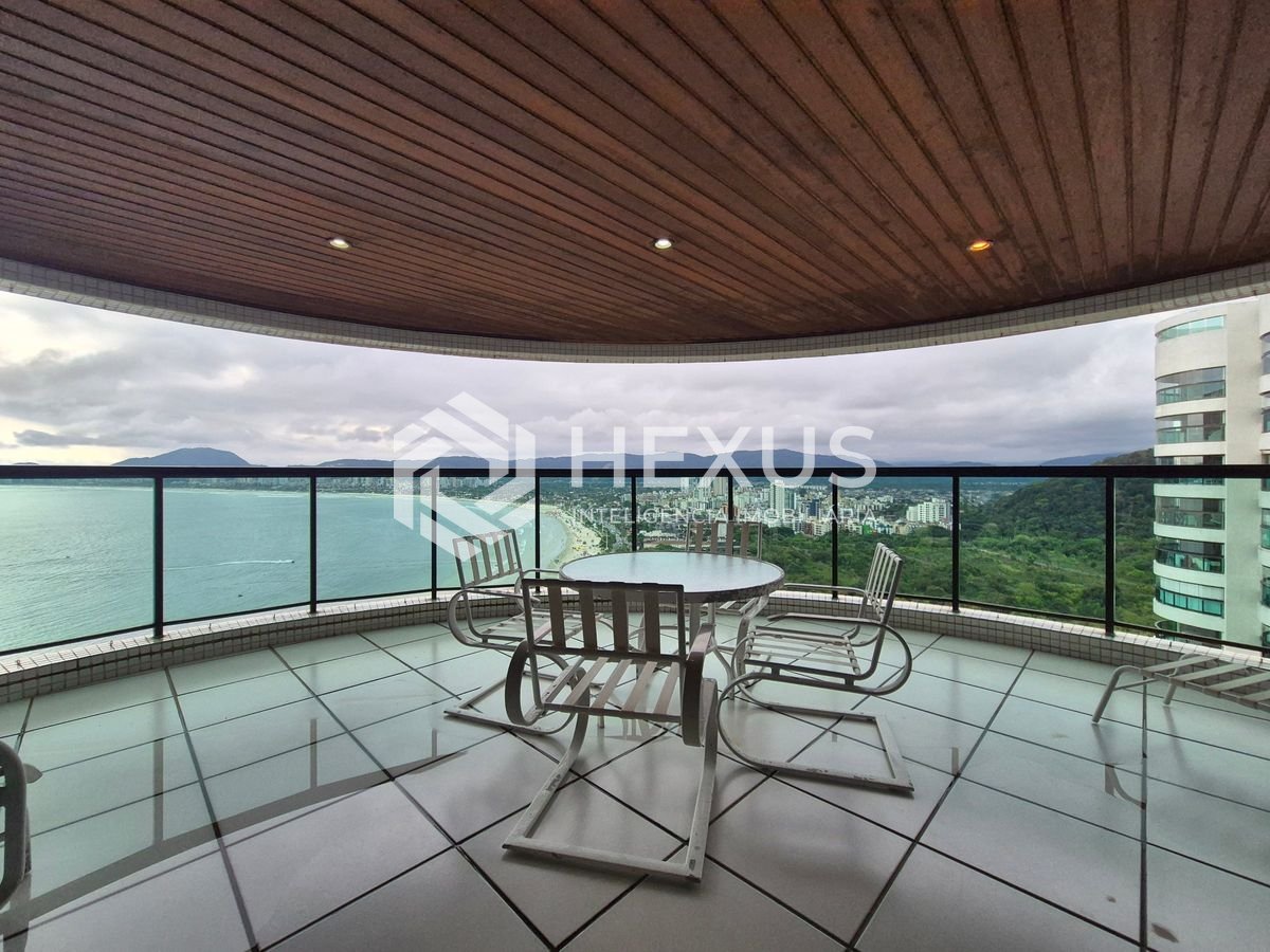 Foto 3 de Apartamento frente mar com varanda vista mar e lazer na Enseada, Guarujá